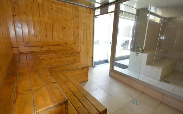 Hotel Camino Plaza