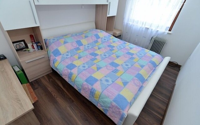 Apartment 640
