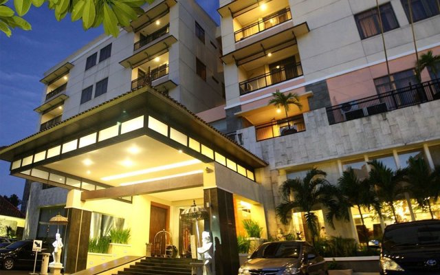 Puri Denpasar Hotel