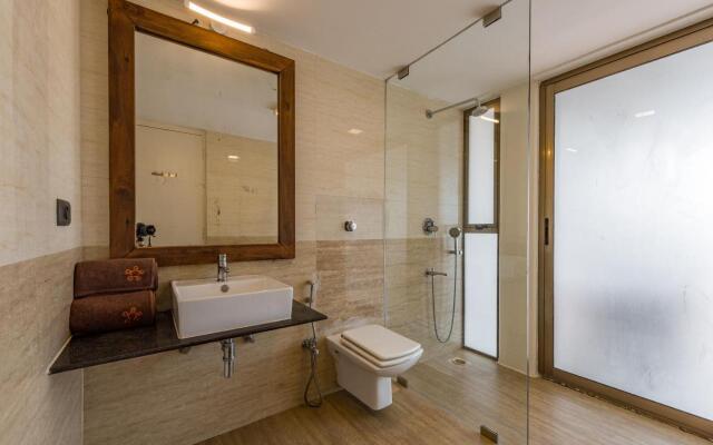 Saffronstays De La Mer