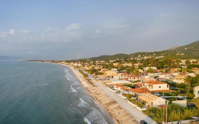 Tamaris beach house 2