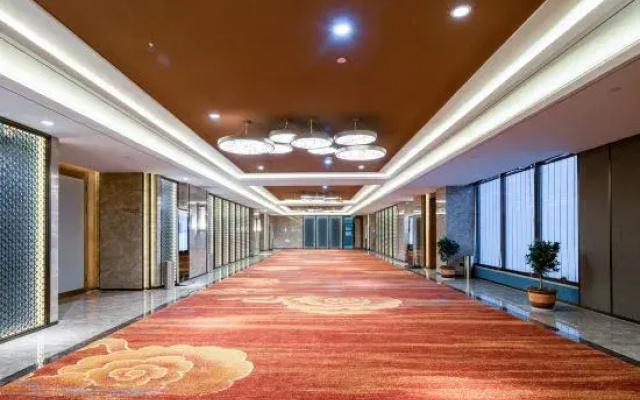 Tanshan Hotel