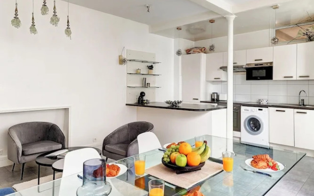 Stylish 1BR by Luxembourg Garden