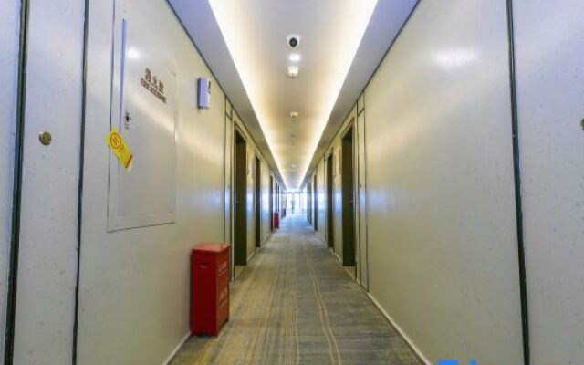 Zhuhai Haiyue Bay International Apartment