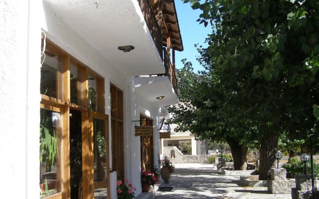 Neos Omalos
