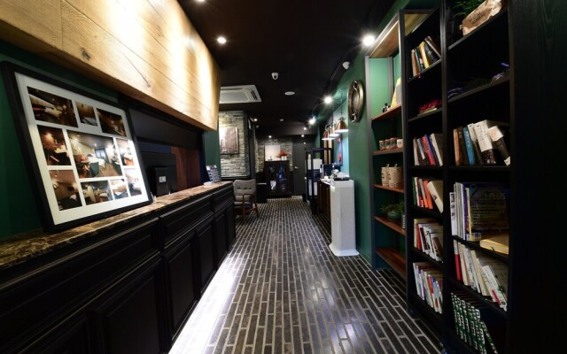 Brown Dot Hotel Daeyeon