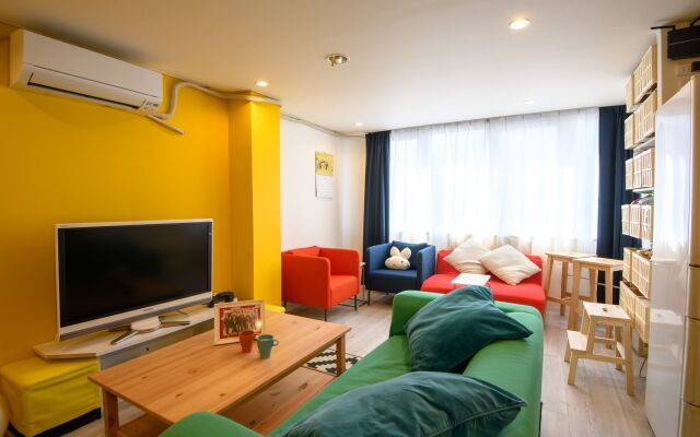 Senba Hostel