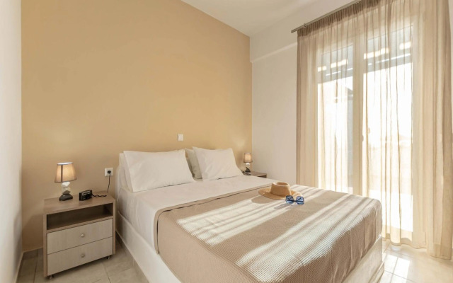 Evripus Suites Hotel