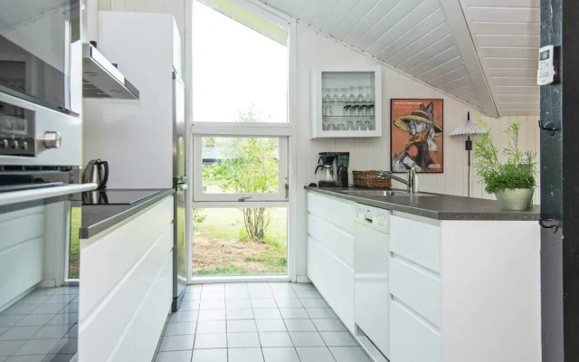 6 Person Holiday Home in Brovst