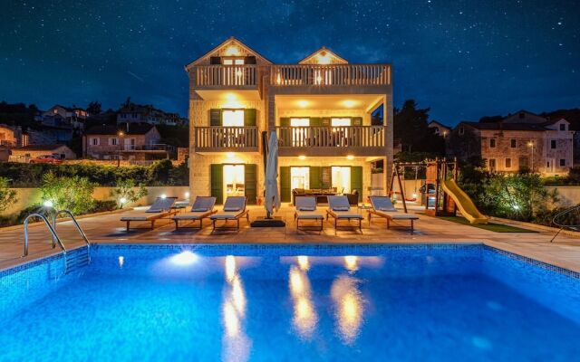 Villa Gold - Private Pool & Grill - H