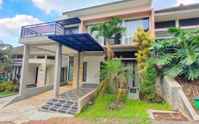 3 Bedroom at Villa Kusuma Pinus M3 by N2K