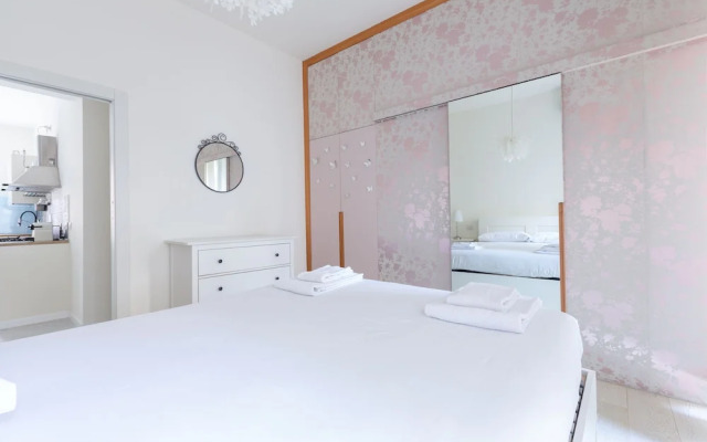 Porta Volta Bright and Roomy Flat