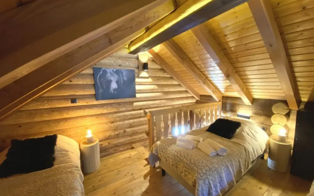 L'ours Noir Chalet en Rondins