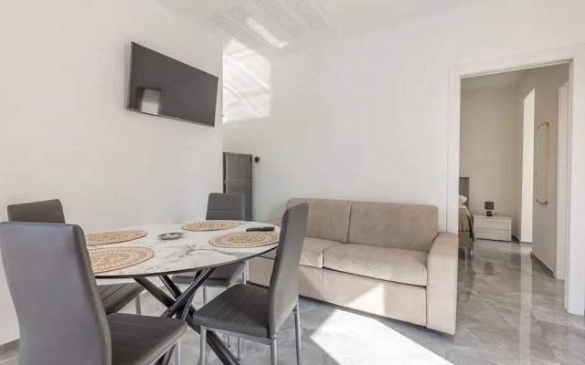 Sole Apartment 2 Central Marina With Modern Furnishings