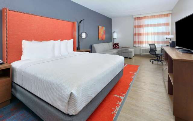 La Quinta Inn & Suites by Wyndham Lakeway