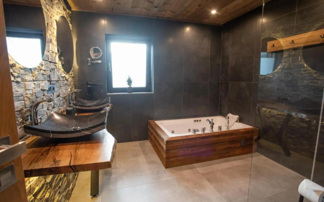 Apartment Wood&Stone Alpi