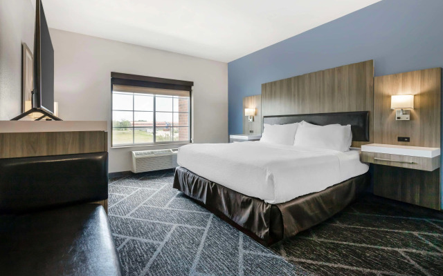Best Western Plus Appleton Airport/Mall Hotel