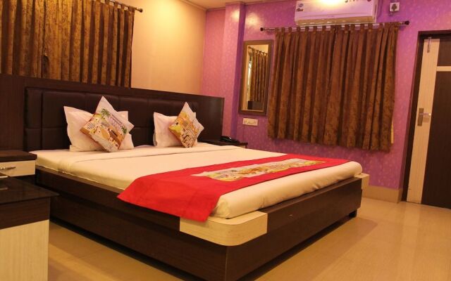 OYO 8369 Hotel Sea Mars