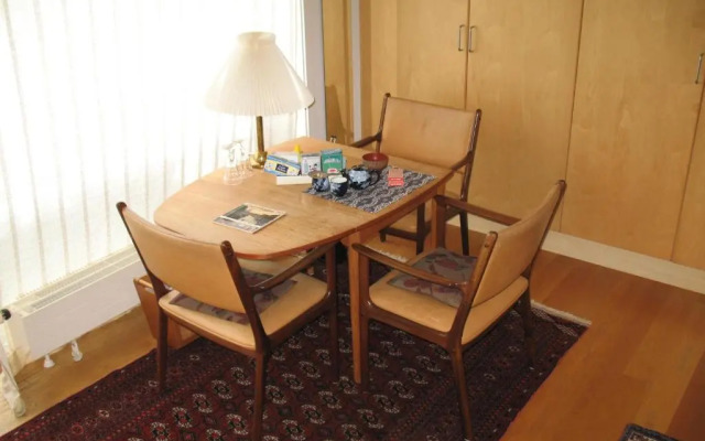 Esben Juhls Guest Room