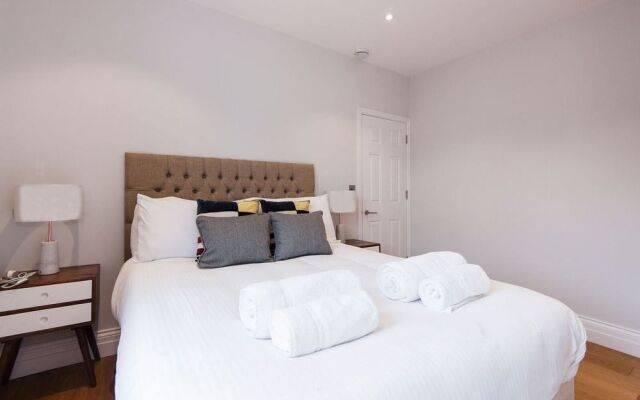 The Charleville Road Nest - 38CR5