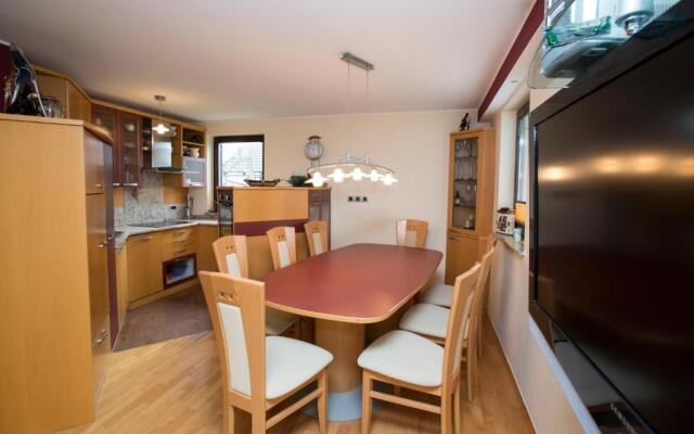 Holiday House Klemenčič