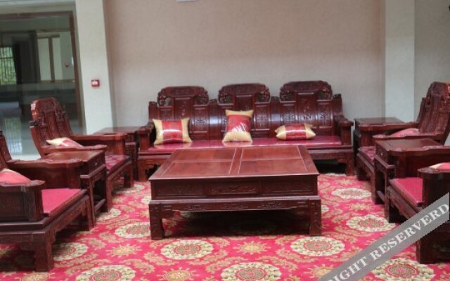 Xinnong Court Hotel