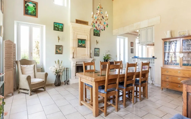 Elegant Chateau Escape