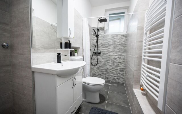 Modern Studio Apartment in the Old Town