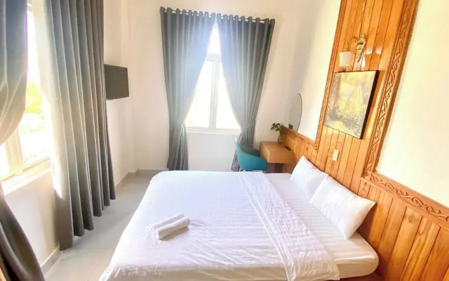 Ruby Peace Hotel