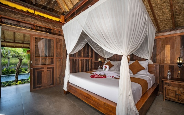 Moringa Ubud Villa – Guest Rooms – Ubud