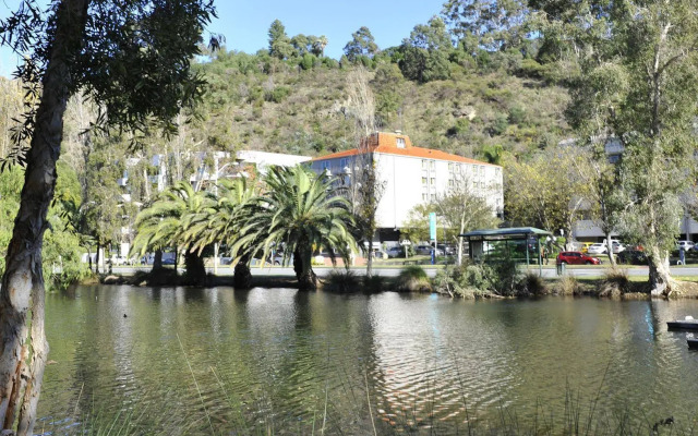 Sullivans Hotel