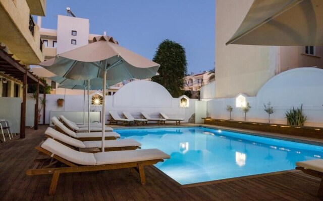 Atlantis Hotel