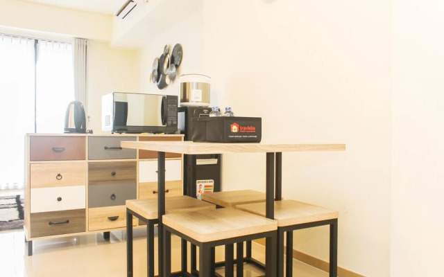 Comfortable 2Br With Study Room At Meikarta Apartment