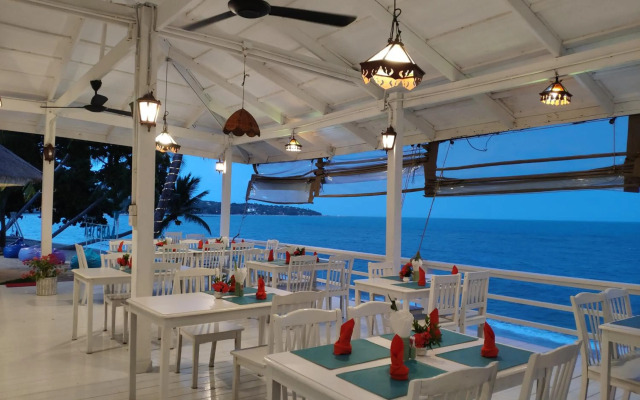 Sand Sea Beach Resort