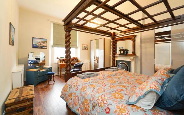 Stunning 2-bed Apartment in Weston-super-mare
