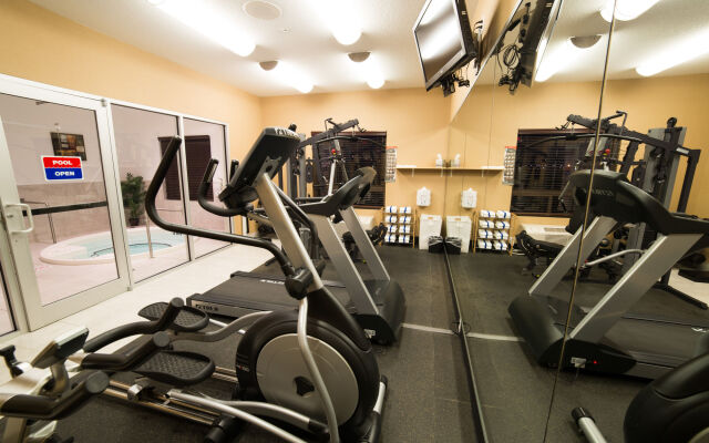 Holiday Inn Express Hotel & Suites WHITECOURT by IHG