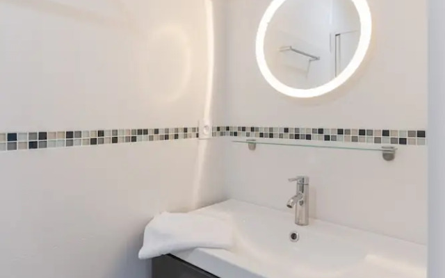 New House With Swimming Pool Near the sea