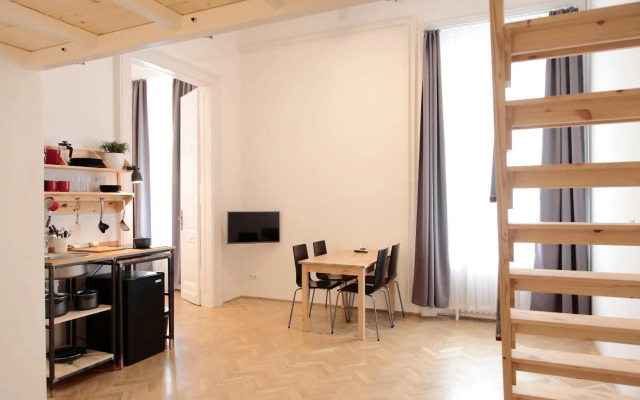 Maverick Apartments