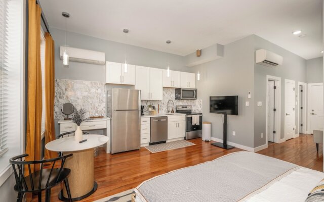 Findlay Market Suite 4