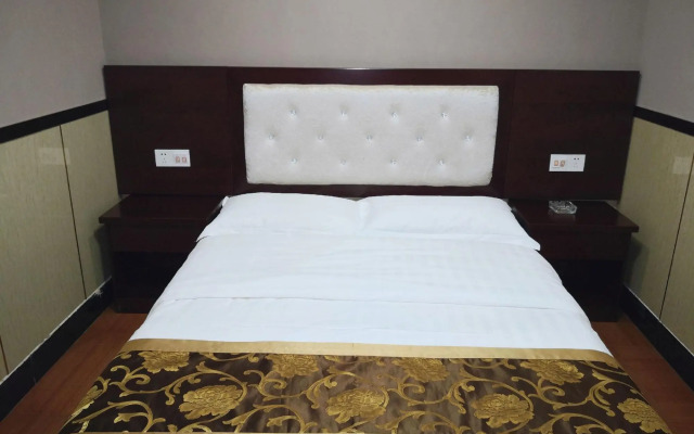 Dongzhi Lijiang Hotel