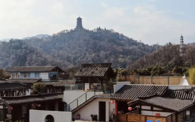 Wangshan Wangkong Garden Designer Homestay – Outside – Chengdu