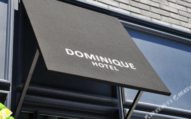 Dominique Hotel