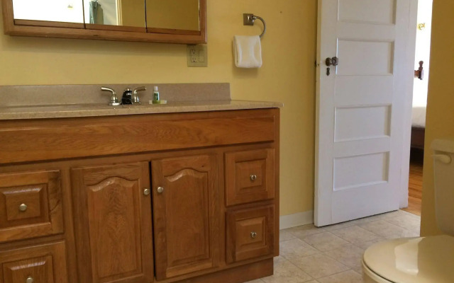 Chipman Hill Suites on Mecklenburg