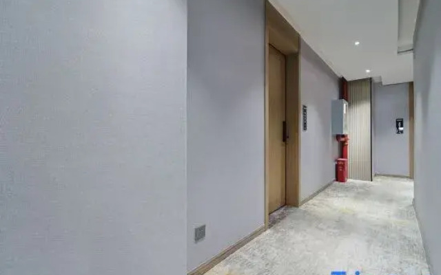 Jianshi Night Pearl Holiday Hotel (Traditional Chinese Medicine Hospital Branch)