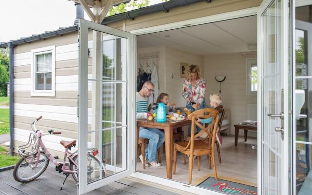 Chalet Near the Beach With Dishwasher