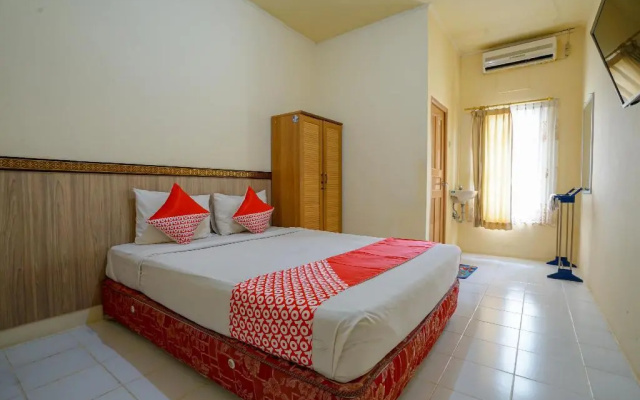 OYO Life 2502 Syariah Triantama Kost