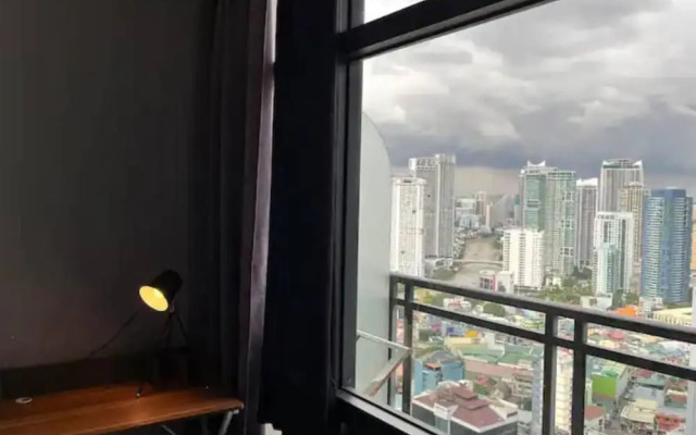 The Gramercy Residence Makati Suite Amazing View