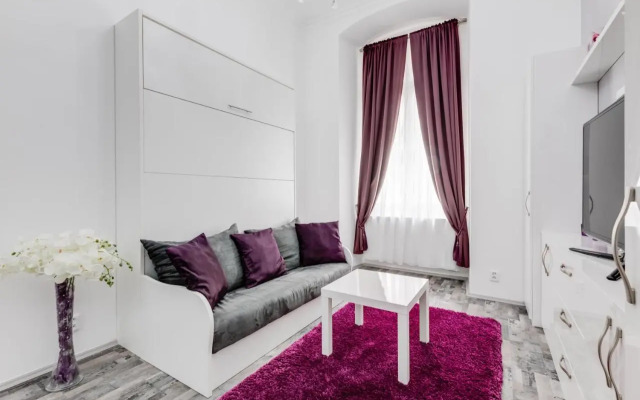 Apartment Thunovská 10