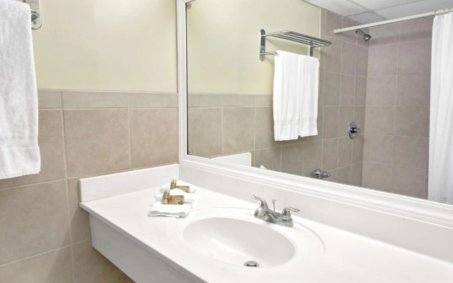 Knights Inn Hallandale