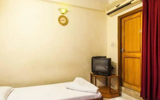 Suraj Hotel